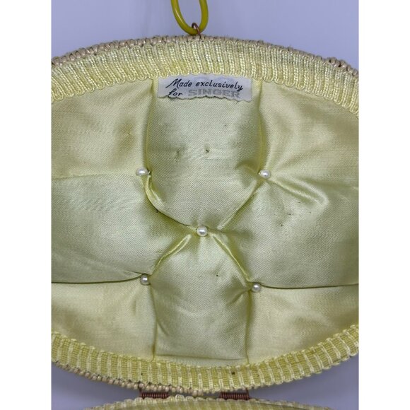 VTG Singer Woven Sewing Basket With Lid & Handle Patchwork Yellow Divided BOHO - Picture 7 of 10